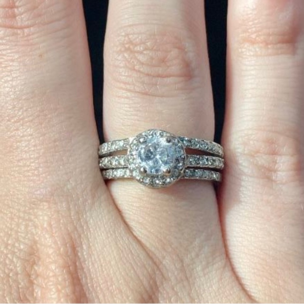 Engagement & Wedding Ring Set